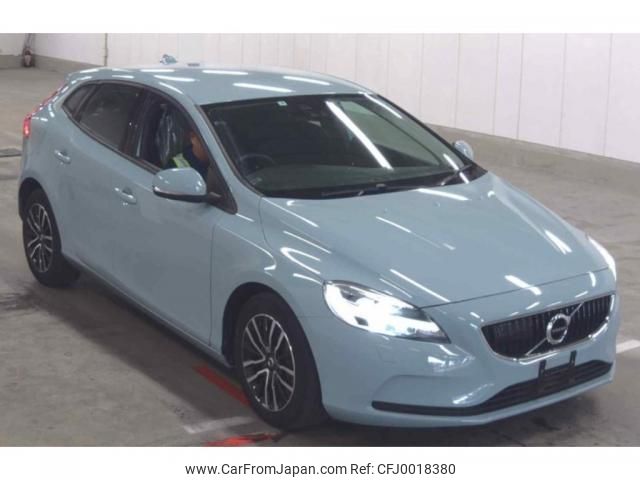 volvo v40 2019 quick_quick_DBA-MB4154T_YV1MV2820K2595724 image 1