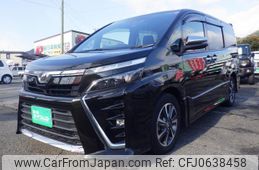 toyota voxy 2018 quick_quick_ZRR80W_ZRR80-0484930