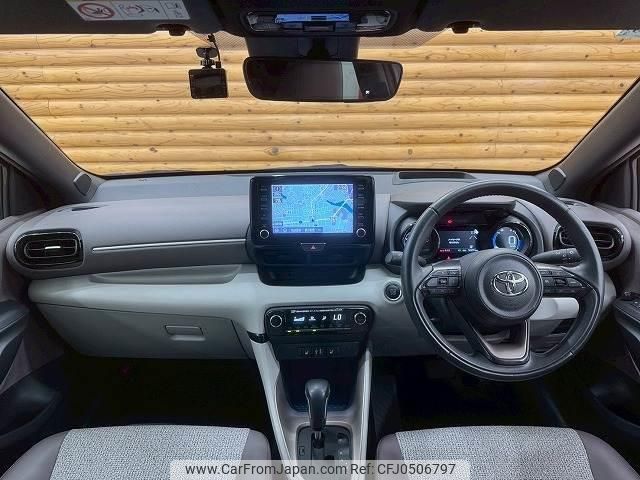 toyota yaris 2022 CFJ0506797 image 2