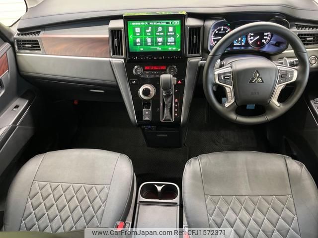 mitsubishi delica-d5 2023 CFJ1572371 image 2