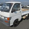 daihatsu-hijet-truck-1995-1400-car_b13201cf-eb1f-4465-82de-e3d9d87d5684