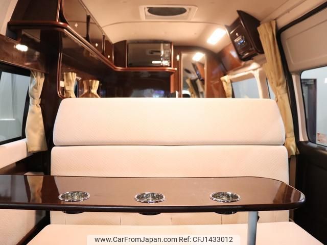 toyota hiace-van 2020 GOO_JP_700030304130250712001 image 1