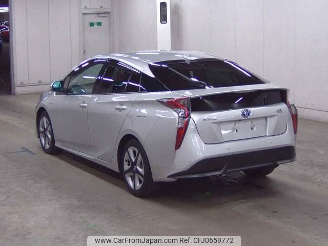 toyota prius 2018 quick_quick_DAA-ZVW51_ZVW51-6074687 image 2