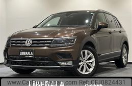 volkswagen tiguan 2017 -VOLKSWAGEN--VW Tiguan ABA-5NCZE--WVGZZZ5NZHW406246---VOLKSWAGEN--VW Tiguan ABA-5NCZE--WVGZZZ5NZHW406246-