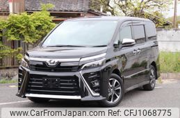 toyota voxy 2019 -TOYOTA--Voxy ZRR80W--ZRR80-0537722---TOYOTA--Voxy ZRR80W--ZRR80-0537722-