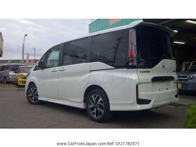 honda stepwagon 2020 CFJ1782571 image 2