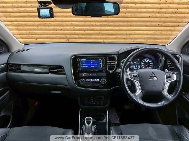 mitsubishi outlander-phev 2017 CFJ1853437 image 2