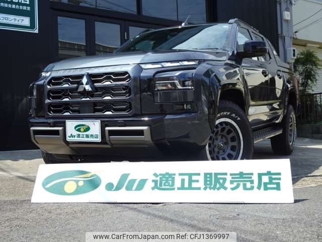 mitsubishi triton 2024 CFJ1369997 image 1