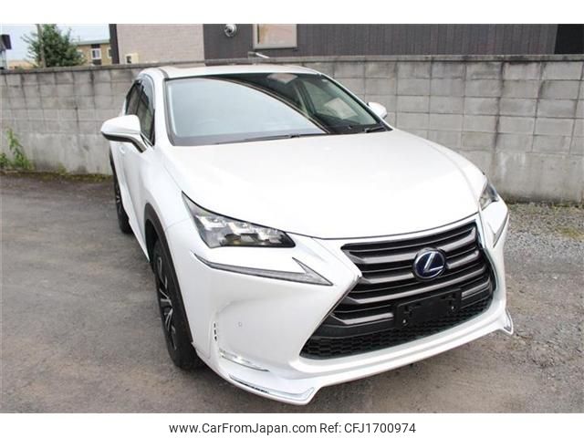 lexus nx 2014 CFJ1700974 image 2