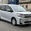 toyota voxy 2018 CARSENSOR_JP_AU6358325591 image 5
