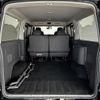nissan nv350-caravan-van 2017 305 image 14