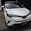 toyota c-hr 2017 -TOYOTA--C-HR DAA-ZYX10--ZYX10-2063434---TOYOTA--C-HR DAA-ZYX10--ZYX10-2063434- image 1