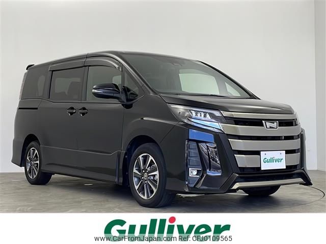 toyota noah 2017 -TOYOTA--Noah DBA-ZRR80W--ZRR80-0360636---TOYOTA--Noah DBA-ZRR80W--ZRR80-0360636- image 1