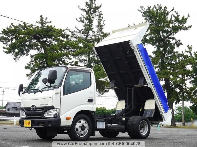 hino dutro 2017 -HINO--Hino Dutoro TKG-XZU620T--XZU620-0013474---HINO--Hino Dutoro TKG-XZU620T--XZU620-0013474- image 1