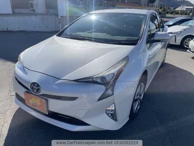 toyota prius 2016 -TOYOTA--Prius DAA-ZVW55--ZVW55-8006450---TOYOTA--Prius DAA-ZVW55--ZVW55-8006450- image 1