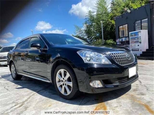 toyota crown-majesta 2012 -TOYOTA--Crown Majesta DBA-URS206--URS206-1007320---TOYOTA--Crown Majesta DBA-URS206--URS206-1007320- image 1