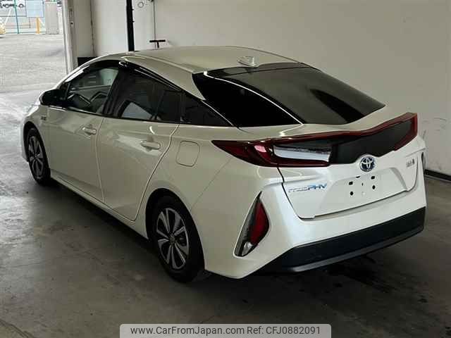 toyota prius-phv 2017 -TOYOTA--Prius PHV ZVW52-3013668---TOYOTA--Prius PHV ZVW52-3013668- image 2