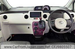 toyota porte 2012 504928-920882
