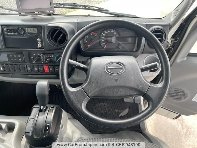 hino dutro 2018 GOO_NET_EXCHANGE_0401987A30240627W001 image 2