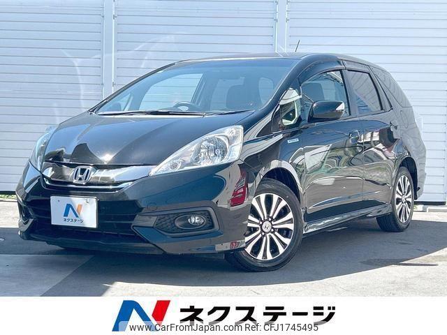honda fit-shuttle-hybrid 2014 CFJ1745495 image 1