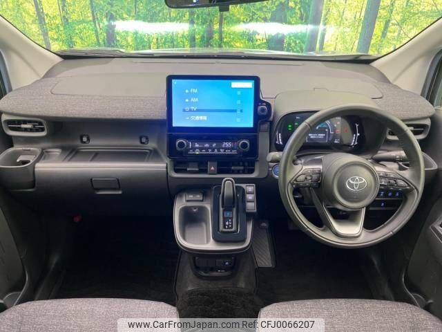 toyota sienta 2023 -TOYOTA--Sienta 6AA-MXPL10G--MXPL10-1031929---TOYOTA--Sienta 6AA-MXPL10G--MXPL10-1031929- image 2