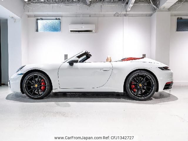 porsche 911 2020 quick_quick_3BA-992L30_WPOZZZ99ZLS259366 image 2