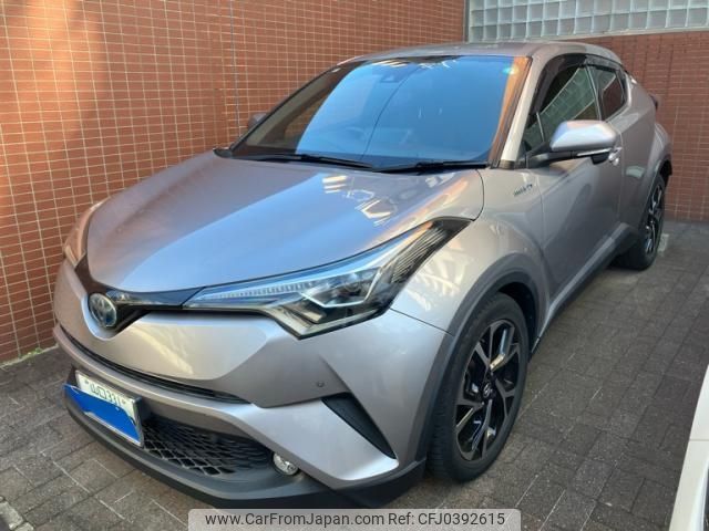 toyota c-hr 2017 -TOYOTA--C-HR DAA-ZYX10--ZYX10-2046145---TOYOTA--C-HR DAA-ZYX10--ZYX10-2046145- image 1