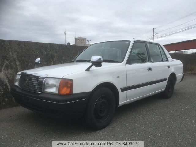 toyota crown-comfort 2006 CFJ8493079 image 1