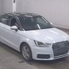 audi a1-sportback 2017 quick_quick_DBA-8XCHZ_WAVZZZ8X7HB077545 image 1