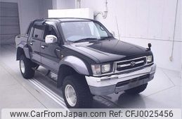 toyota hilux 2001 CFJ0025456