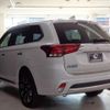 mitsubishi outlander-phev 2015 CFJ1827524 image 14