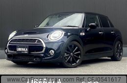 mini mini-others 2019 -BMW--BMW Mini DBA-XU20M--WMWXU920302L86211---BMW--BMW Mini DBA-XU20M--WMWXU920302L86211-