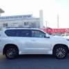 toyota land-cruiser-prado 2017 19012617 image 8