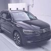 volkswagen tiguan 2019 -VOLKSWAGEN--VW Tiguan 5NDFGF-KW844087---VOLKSWAGEN--VW Tiguan 5NDFGF-KW844087- image 1