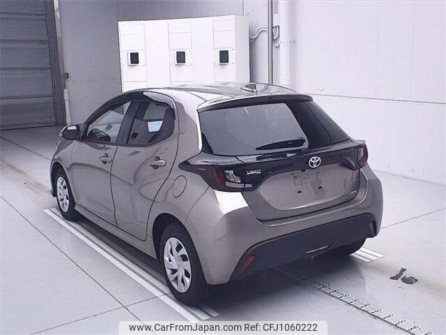 toyota yaris 2024 -TOYOTA--Yaris MXPH14-0012417---TOYOTA--Yaris MXPH14-0012417- image 2