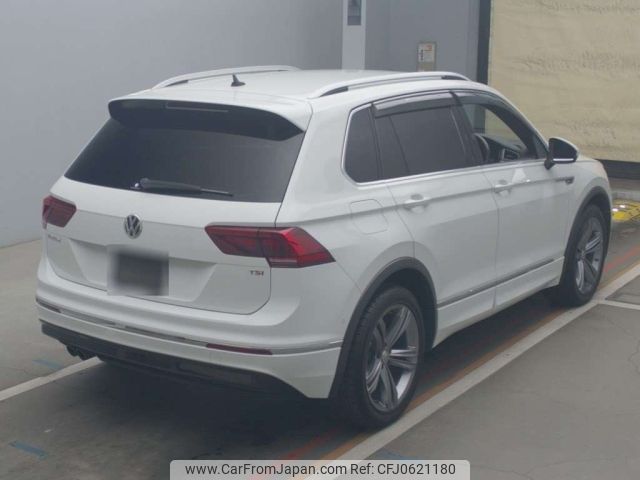 volkswagen tiguan 2017 -VOLKSWAGEN--VW Tiguan 5NCZE-WVGZZZ5NZJW842594---VOLKSWAGEN--VW Tiguan 5NCZE-WVGZZZ5NZJW842594- image 2