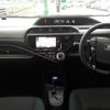 toyota aqua 2016 CFJ1813805 image 2
