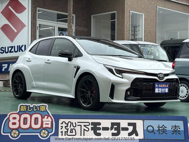toyota corolla 2024 CFJ1770195 image 1
