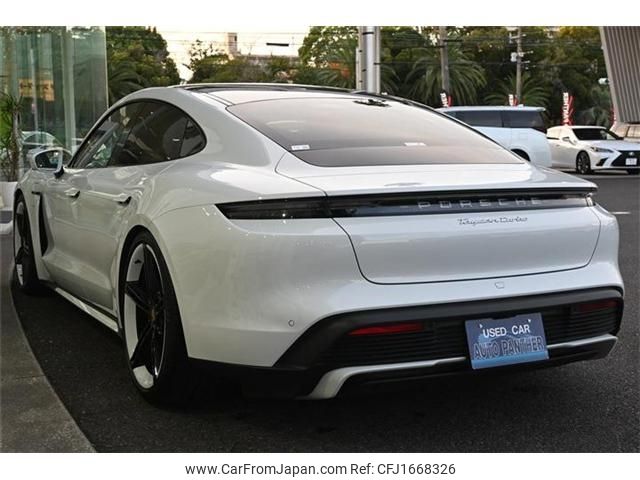 porsche porsche-others 2022 CFJ1668326 image 2