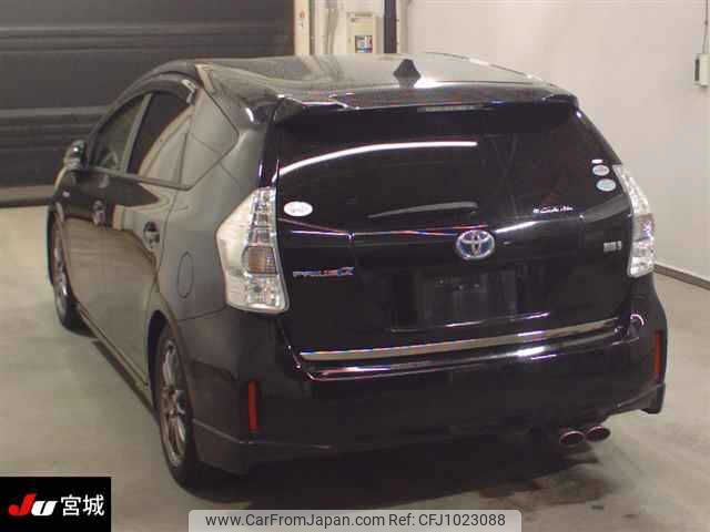 toyota prius-α 2012 -TOYOTA--Prius α ZVW41W-3104782---TOYOTA--Prius α ZVW41W-3104782- image 2