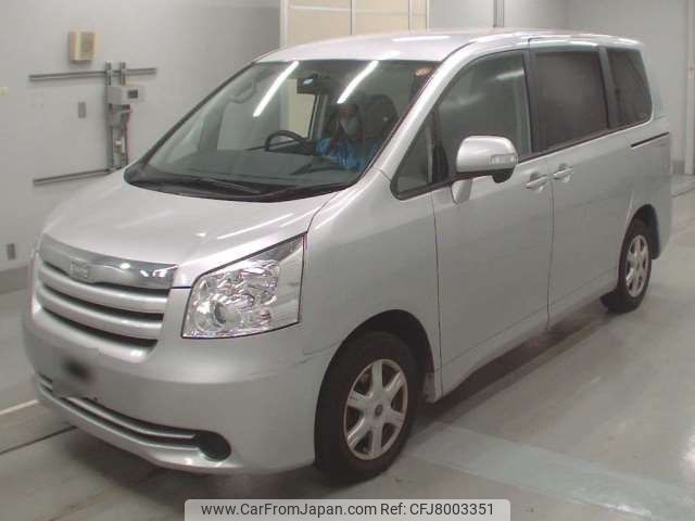 toyota noah 2008 -TOYOTA--Noah DBA-ZRR70G--ZRR70-0125220---TOYOTA--Noah DBA-ZRR70G--ZRR70-0125220- image 1