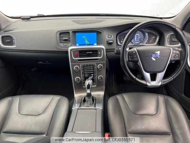 volvo v60 2015 -VOLVO--Volvo V60 DBA-FB4164T--YV1FW485BF1260424---VOLVO--Volvo V60 DBA-FB4164T--YV1FW485BF1260424- image 2