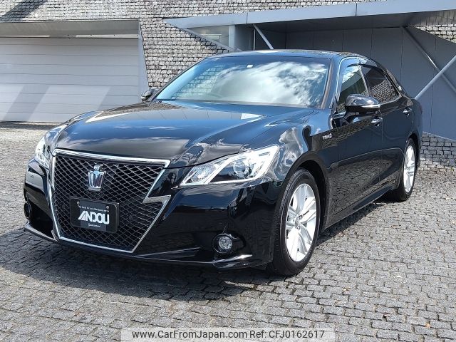 toyota crown 2014 -TOYOTA--Crown DAA-AWS210--AWS210-6060804---TOYOTA--Crown DAA-AWS210--AWS210-6060804- image 1