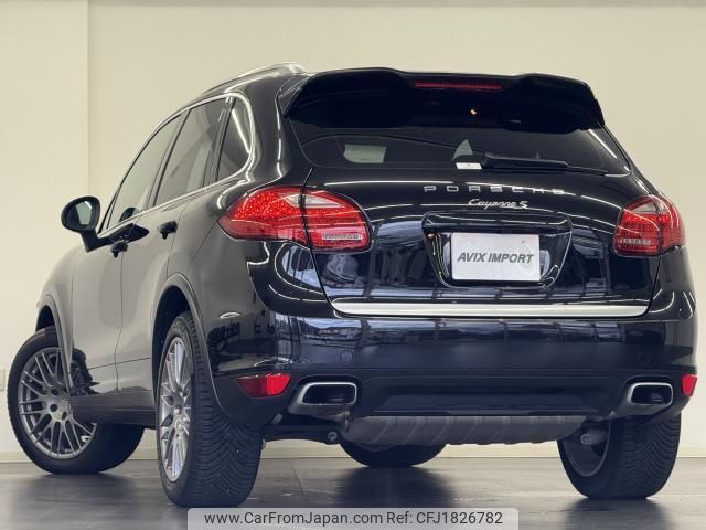 porsche cayenne 2012 CFJ1826782 image 2