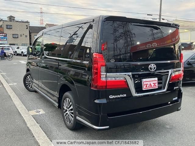 toyota granace 2020 CFJ1843682 image 2