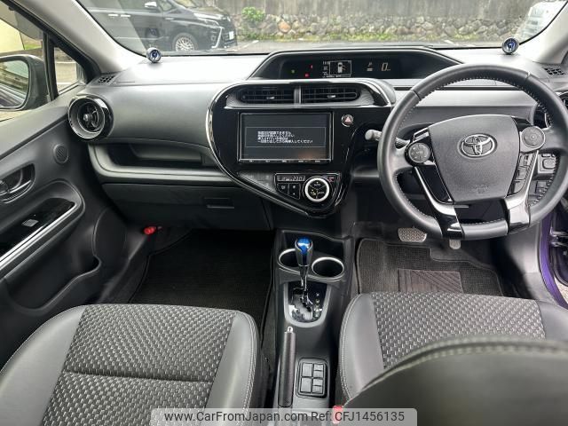 toyota aqua 2017 CFJ1456135 image 2