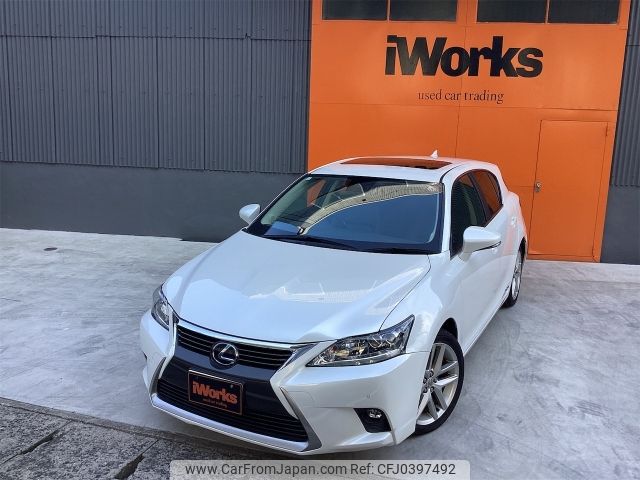 lexus ct 2016 -LEXUS--Lexus CT DAA-ZWA10--ZWA10-2270581---LEXUS--Lexus CT DAA-ZWA10--ZWA10-2270581- image 1