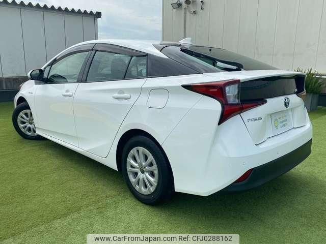 toyota prius 2019 quick_quick_DAA-ZVW51_ZVW51-6113632 image 2