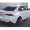 lexus is 2018 CFJ1824467 image 5