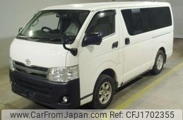 toyota regiusace-van 2012 CFJ1702355